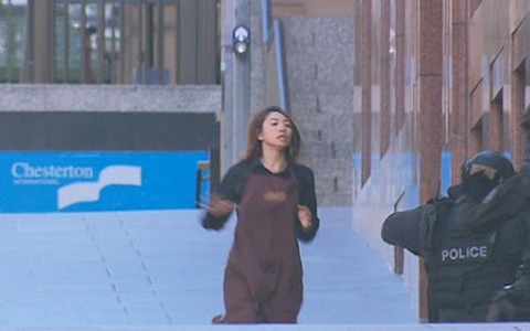 ตัวประกันออสเตรเลียอีกบางส่วนสามารถหนีออกจากสถานที่เกิดเหตุได้